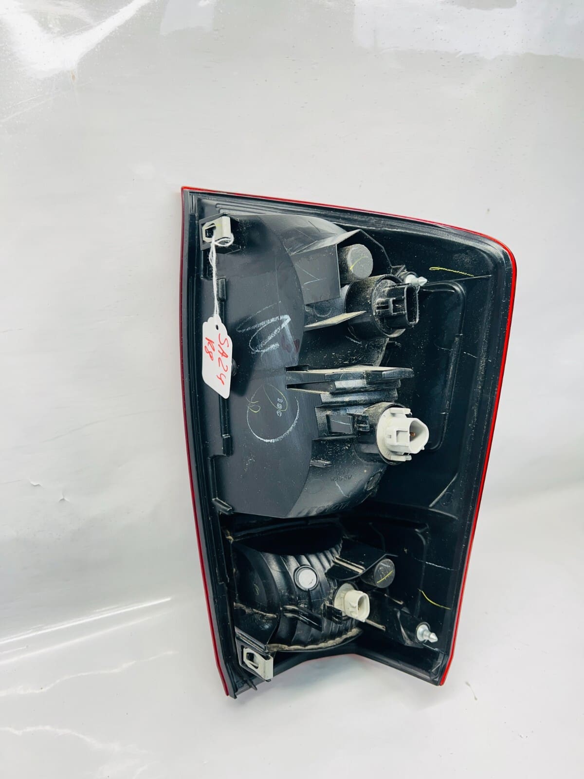 2016-2019 2020 2021 2022 2023 TOYOTA TACOMA TRD DARK BEZEL LEFT OEM TAIL LIGHT - Image 11