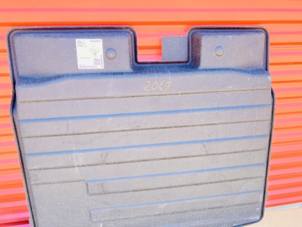 2018 2019 2020 2021 2022 VOLVO XC40 Floor Storage Compartment CONTAINER 31440919 - Image 10
