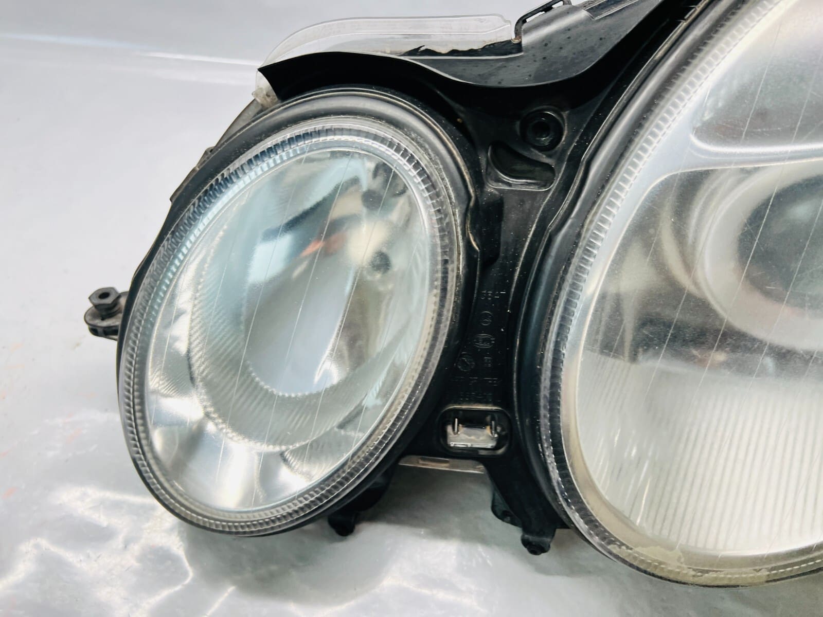 2003 2004 2005 2006 MERCEDES BENZ E320 E350 E CLASS FRONT LEFT OEM HEADLIGHT - Image 8