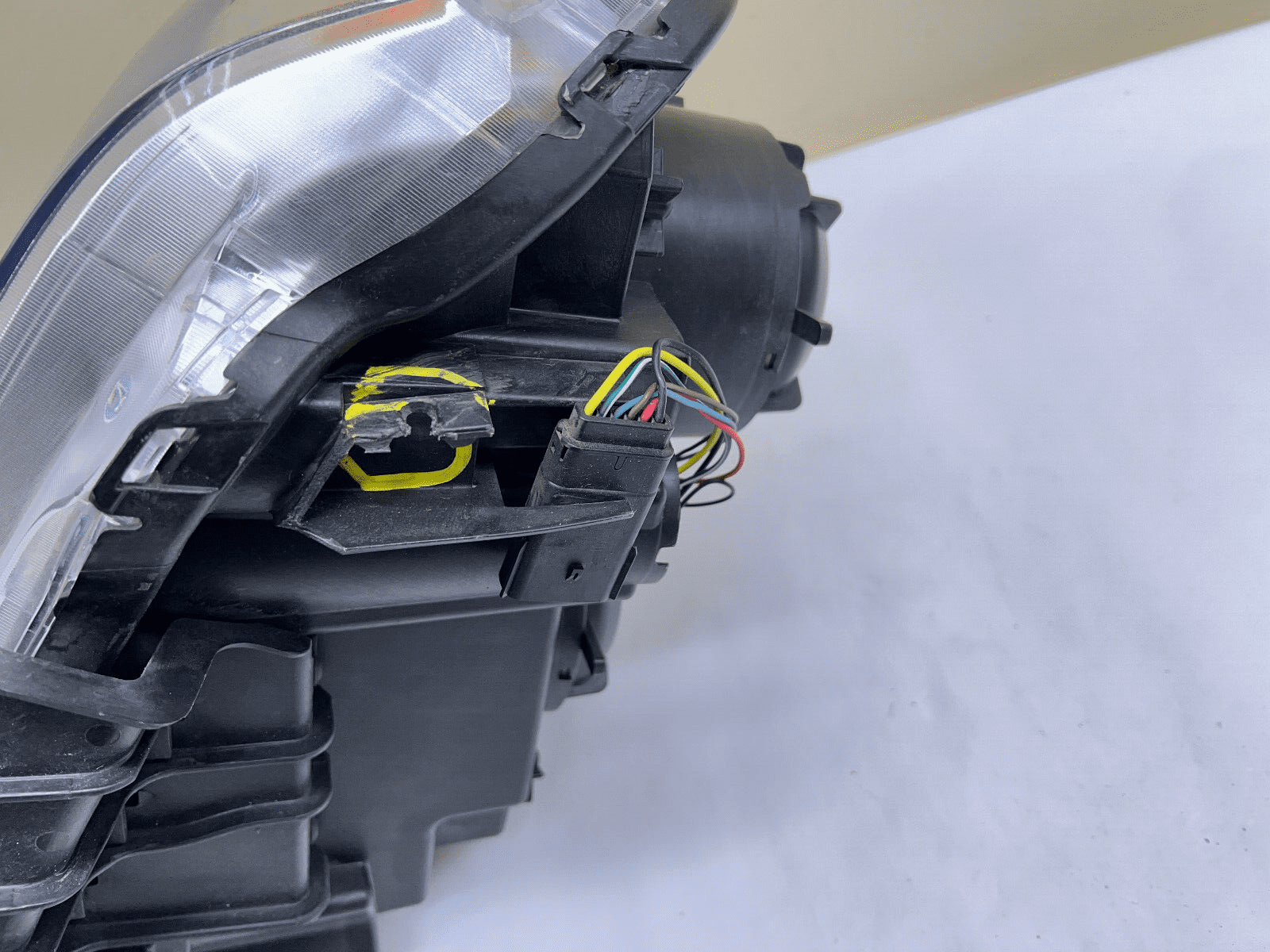 2010 2011 2012 2013 2014 2015 GMC TERRAIN HALOGEN FRONT LEFT OEM HEADLIGHT - Image 13