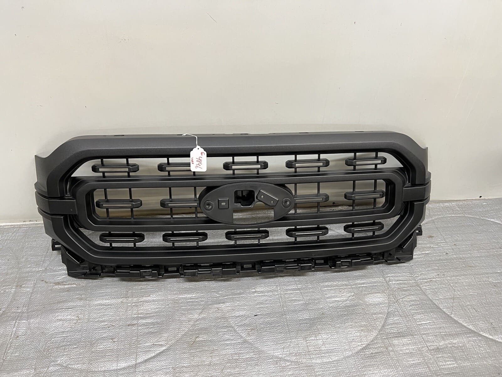 🌟 2021 2022 2023 FORD F150 FRONT OEM GRILLE GENUINE. ML348200AD5YZ9