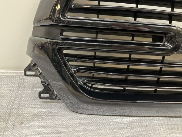 6BS572X8AG 2019 2020 2021 2022 2023 DODGE RAM 1500 FRONT OEM GRILLE GENUINE - Image 4