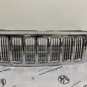 2006 2007 2008 2009 2010 JEEP COMMANDER CHROME OEM GRILLE