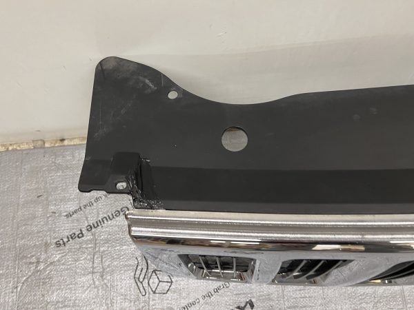 2006 2007 2008 2009 2010 JEEP COMMANDER CHROME OEM GRILLE - Image 9
