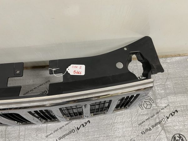 2006 2007 2008 2009 2010 JEEP COMMANDER CHROME OEM GRILLE - Image 13