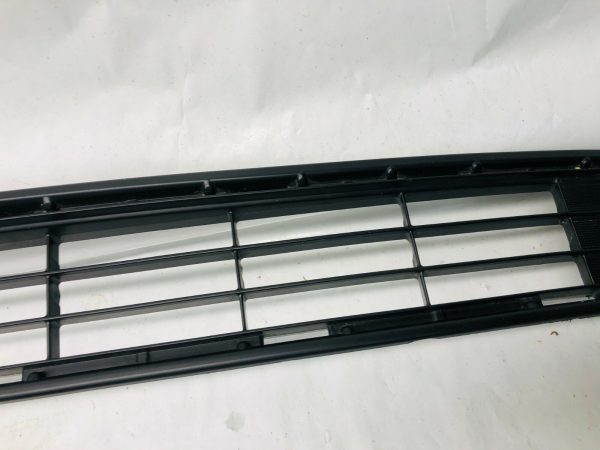 2016 2017 2018 TOYOTA RAV4 LOWER FRONT OEM GRILLE FRONT BUMPER GRILLE 531120R060 - Image 3
