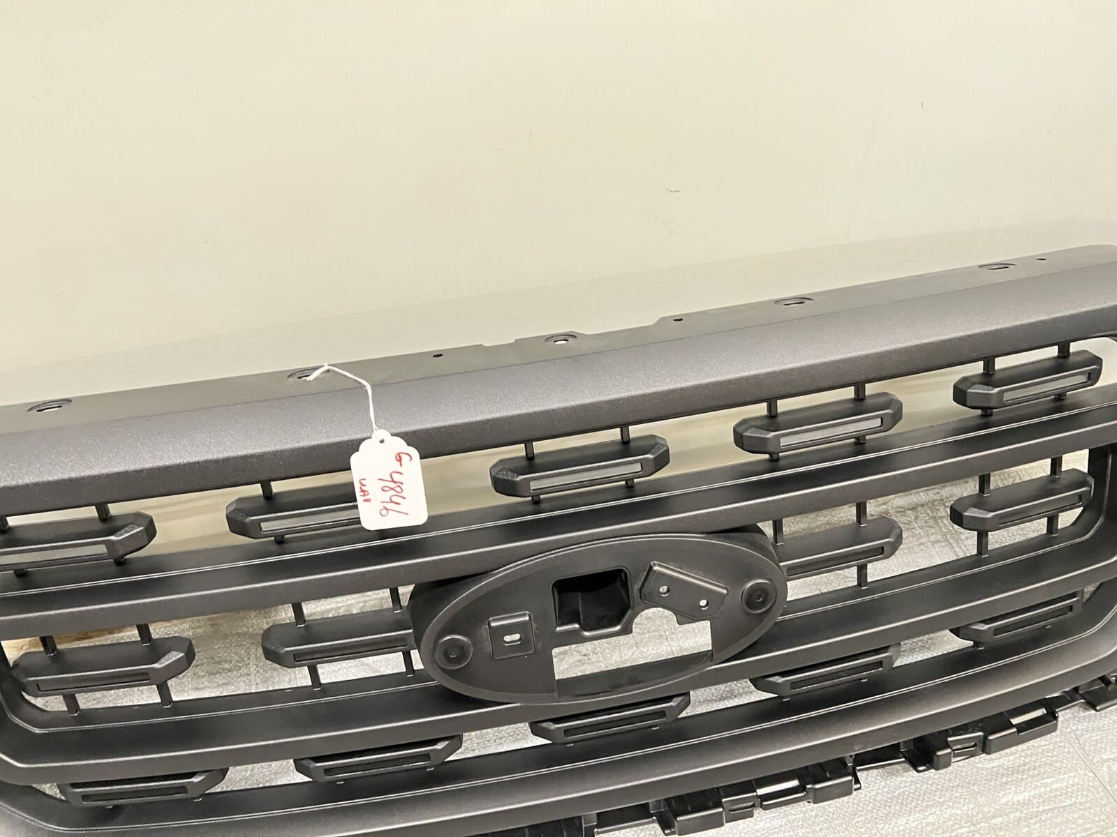 🌟 2021 2022 2023 FORD F150 FRONT OEM GRILLE GENUINE. ML348200AD5YZ9 - Image 9