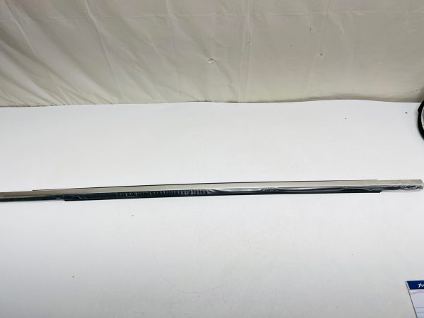 2011 2012 2013 2014 2015 2016 2017 EQUINOX TERRAIN BELT MOLDING FRONT RIGHT