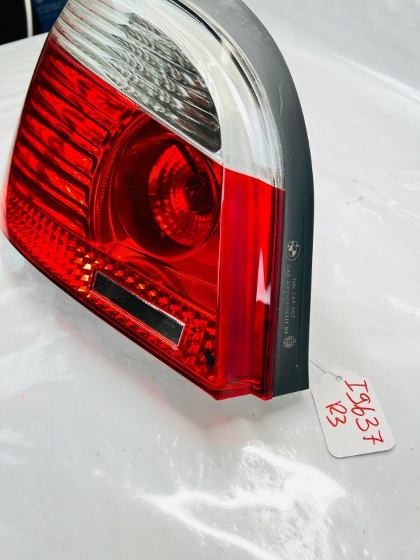 2004 2005 2006 2007 BMW 5 SERIES 525 530 545 550 M5 REAR LEFT OEM TAIL LIGHT - Image 3