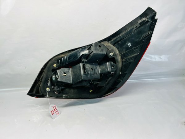 2004 2005 2006 2007 BMW 5 SERIES 525 530 545 550 M5 REAR LEFT OEM TAIL LIGHT - Image 12