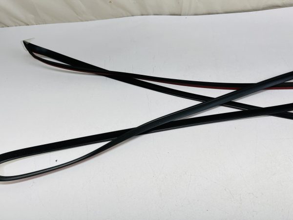 2010 2011 2012 2013 2014 SUBARU LEGACY OUTBACK BACK GLASS REVEAL MOLDING - Image 6