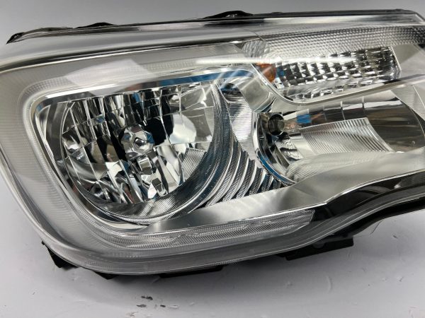 all tabs 2017 2018 subaru forest halogen with led front right oem headlight - Image 9