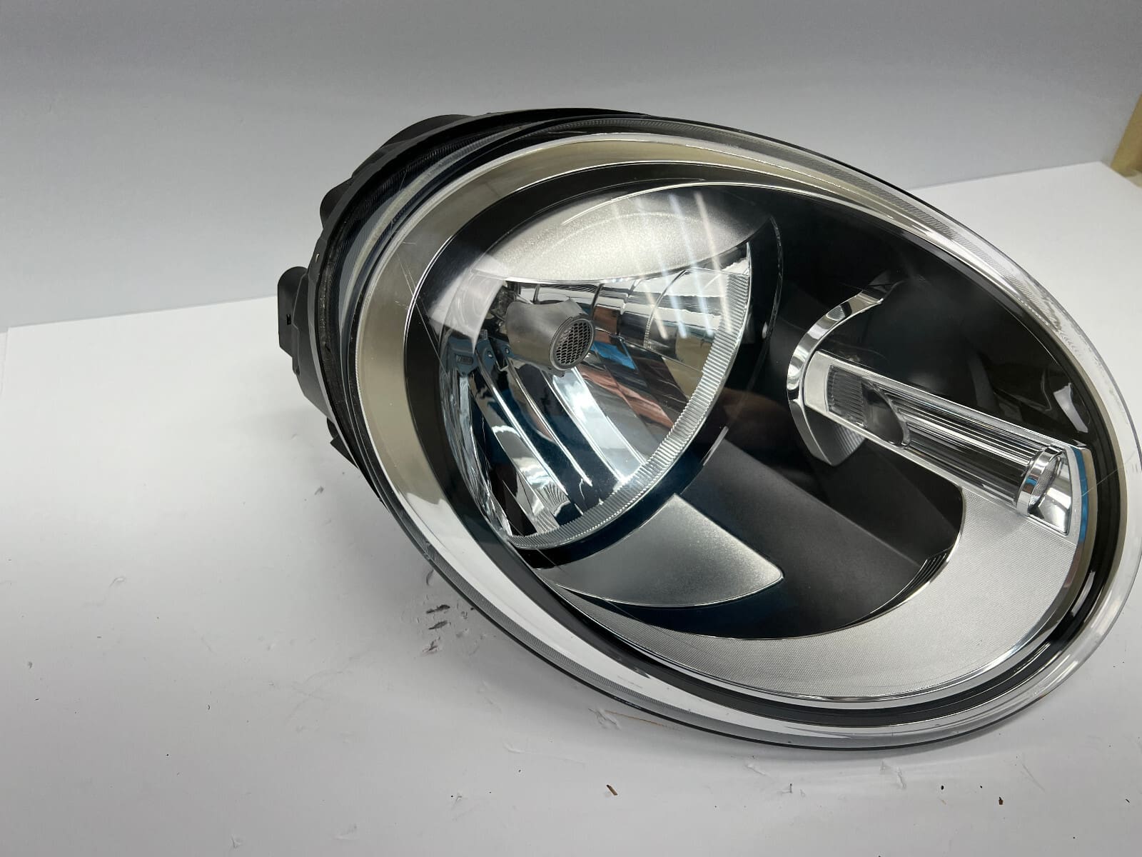 2012 2013 2014 2015 2016 2017 2018 2019 vw beetle halogen right oem headlight - Image 14