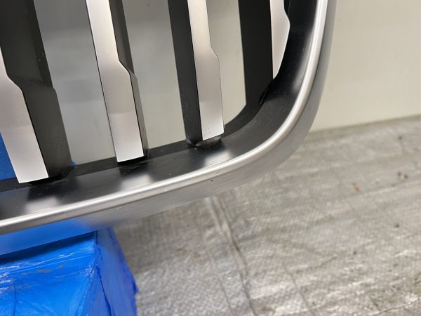 2022 2023  BMW X3 X4 FRONT OEM GRILLE GENUINE 40505404DE - Image 3