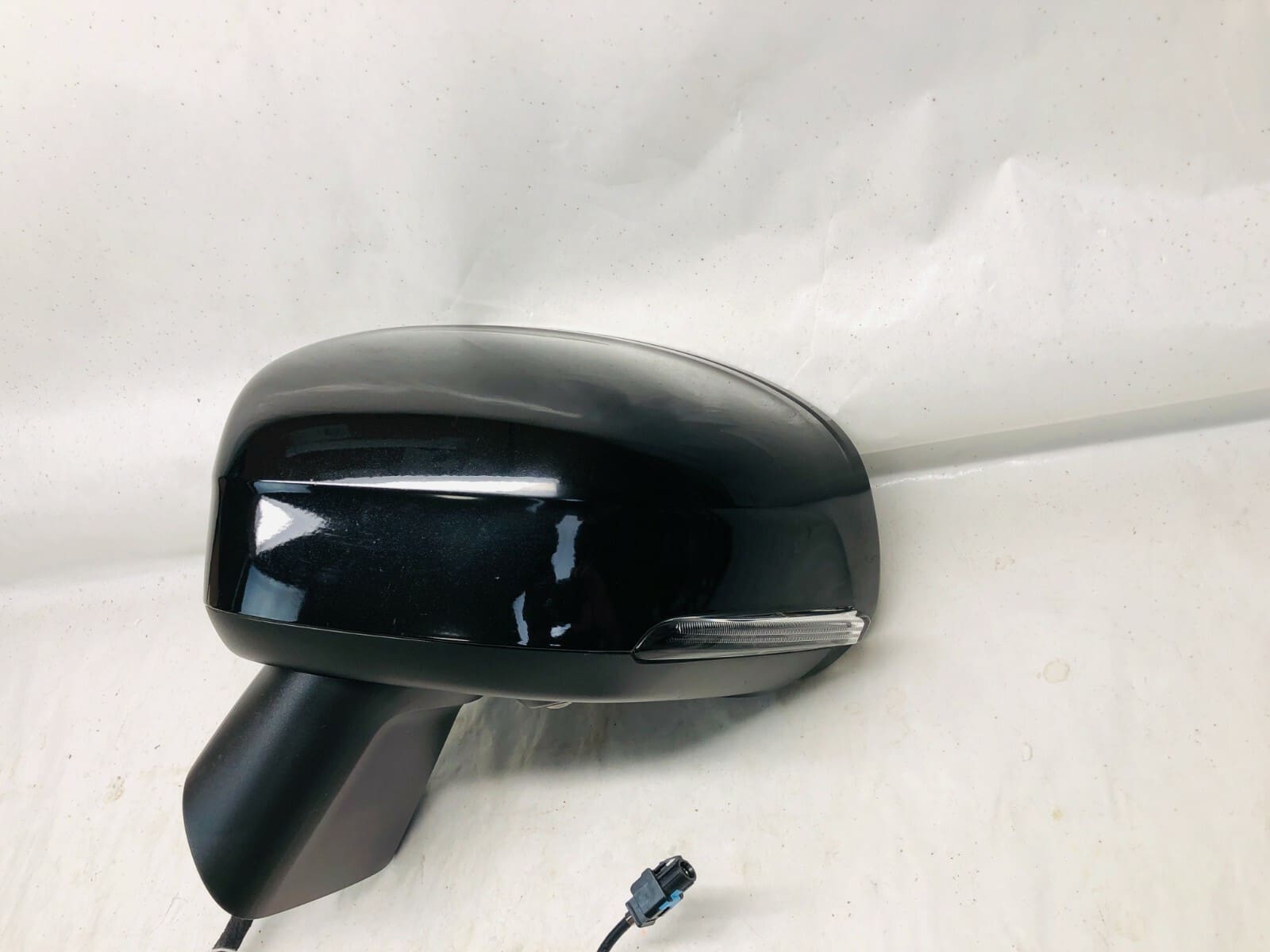 2016-2018 2019 2020 2021 2022 VOLVO XC90 FRONT LEFT OEM SIDE VIEW MIRROR CAMERA
