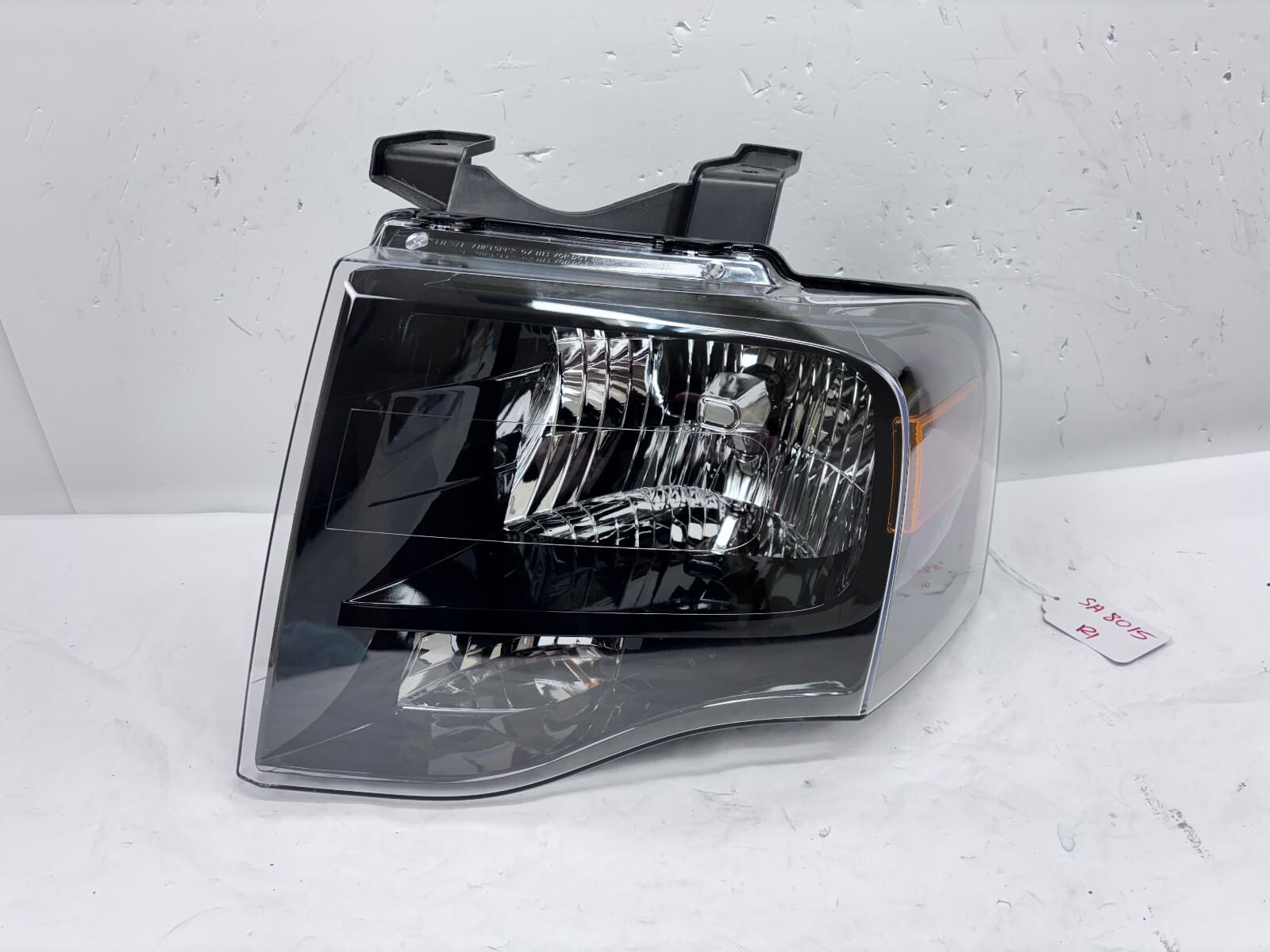 2007 2008 2009 2010-2014 FORD EXPEDITION BLACK BEZEL FRONT LEFT CAPA HEADLIGHT