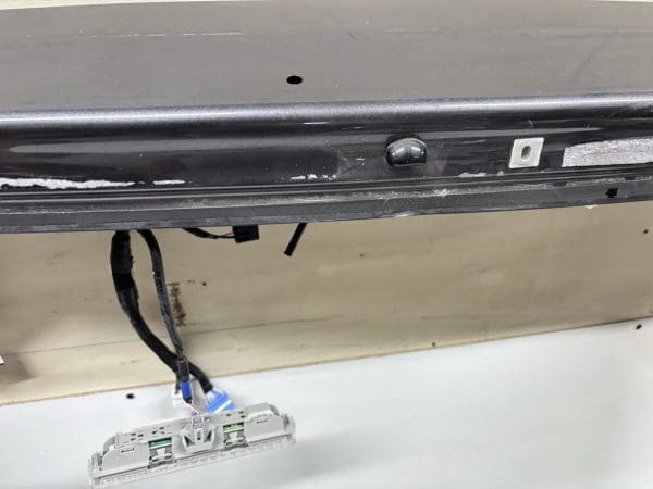 OEM. 2013 2014 2015 Toyota Land Cruiser Rear Lift Gate Trunk Tail Gate - Image 8