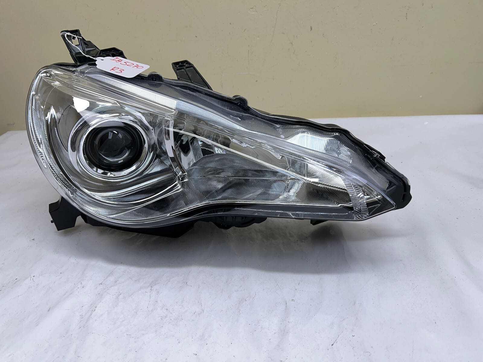 MINT 2013-16 SCION FRS SUBARU BRZ HALOGEN FRONT RIGHT CAPA HEADLIGHT su003-05139 - Image 2