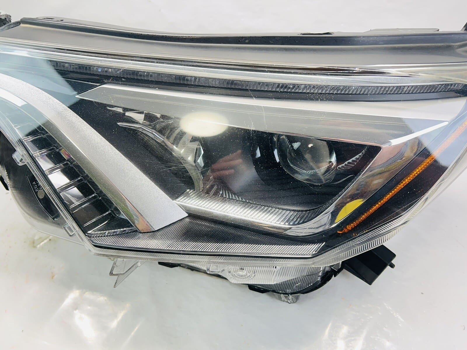 ⭐️ ALL TABS 2016 2017 2018 TOYOTA RAV4 FRONT LEFT LED OEM HEADLIGHT GENUINE - Image 9