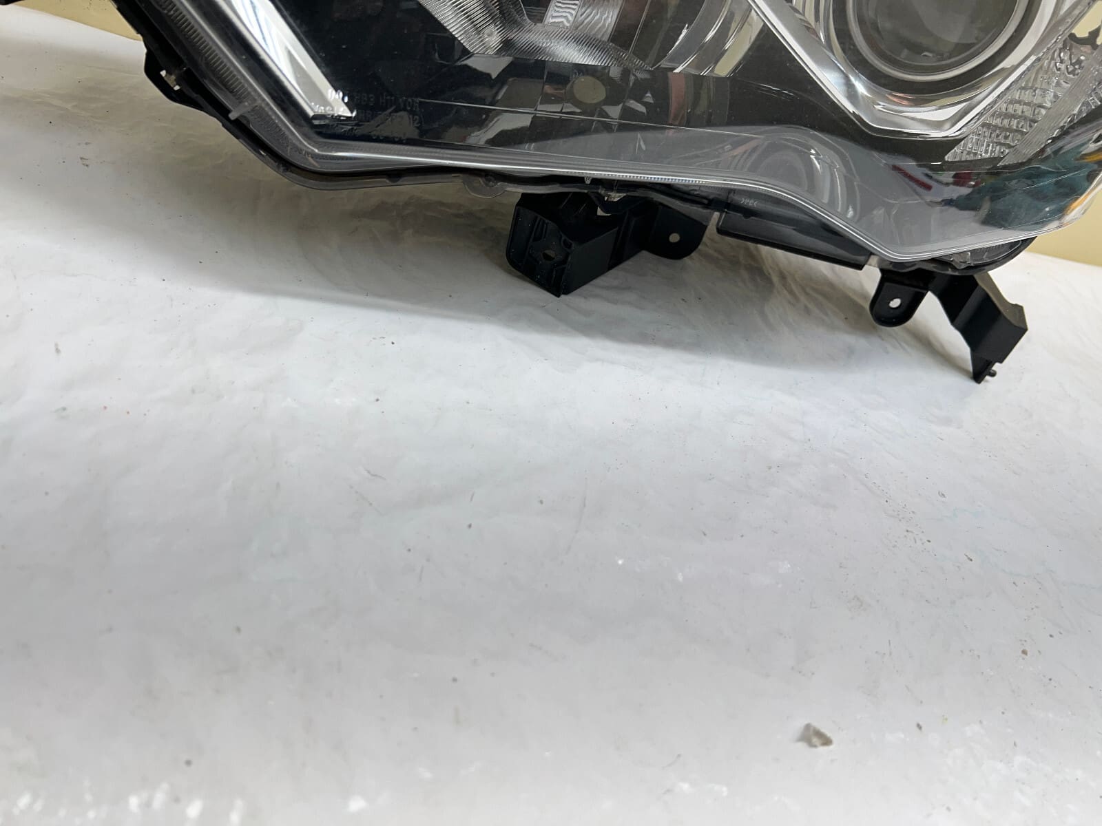 2014 2015 2016 2017 2018 2018 2020 TOYOTA 4RUNNER HALOGEN LEFT OEM HEADLIGHT - Image 17
