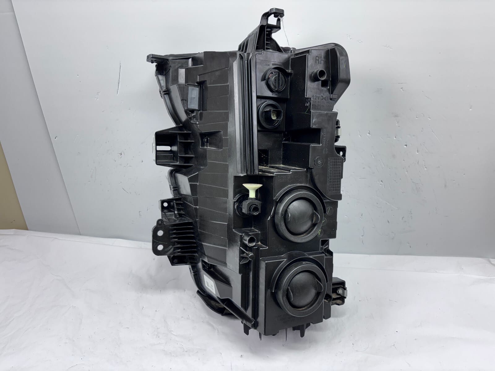 2020 2021 2022 2023 CHEVY SILVERADO 2500 3500 HALOGEN RIGHT OEM HEADLIGHT - Image 16