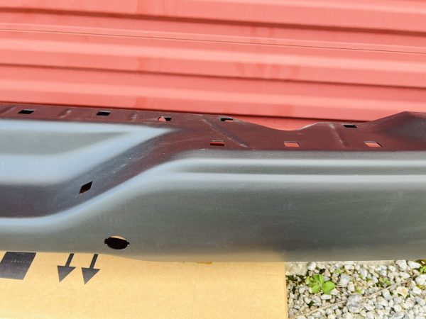 2021 2022 2023 FORD BRONCO WILDTRACK BIG BEND BLACK DIMOND REAR OEM BUMPER COVER - Image 5