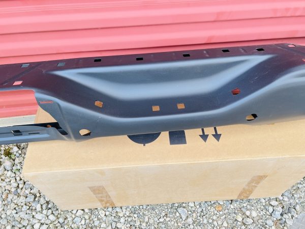 2021 2022 2023 FORD BRONCO WILDTRACK BIG BEND BLACK DIMOND REAR OEM BUMPER COVER - Image 7