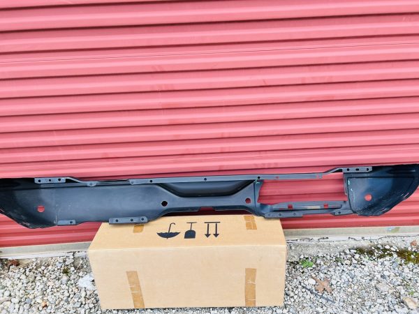 2021 2022 2023 FORD BRONCO WILDTRACK BIG BEND BLACK DIMOND REAR OEM BUMPER COVER - Image 14