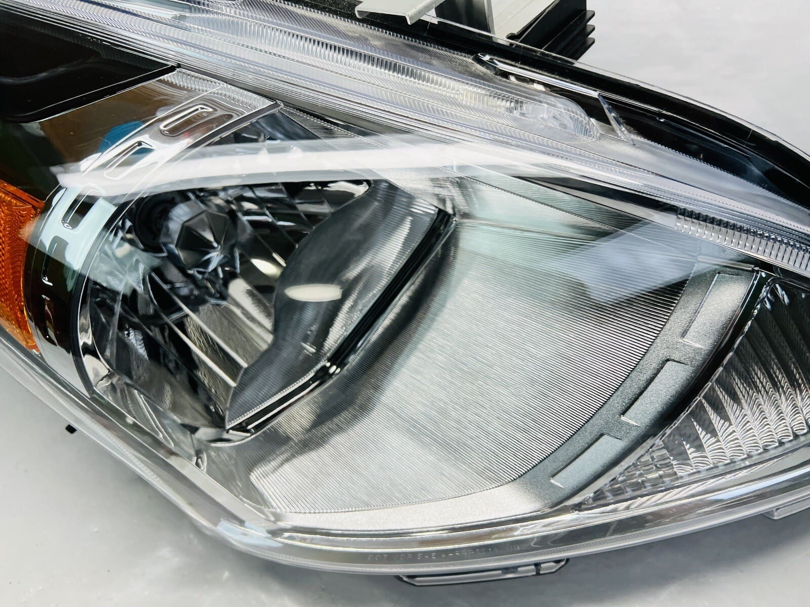 ⭐️ MINT 2015 2016 2017 2018 2019 NISSAN VERSA HALOGEN FRONT RIGHT HEADLIGHT - Image 7