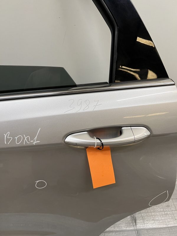 2015 2016 2017 2018 2019 2020 2021 2022 2023 Ford Edge Rear Left OEM Door Comp - Image 5