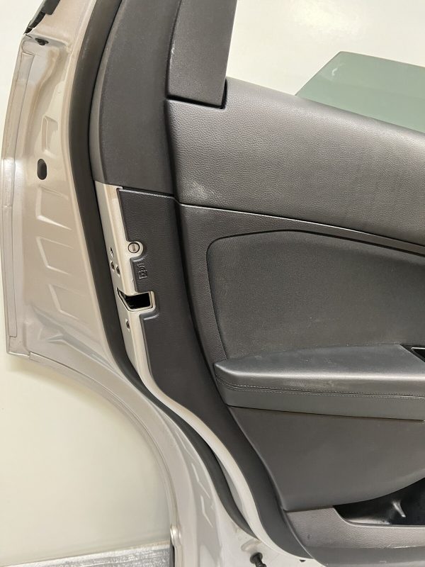 2015 2016 2017 2018 2019 2020 2021 2022 2023 Ford Edge Rear Left OEM Door Comp - Image 14