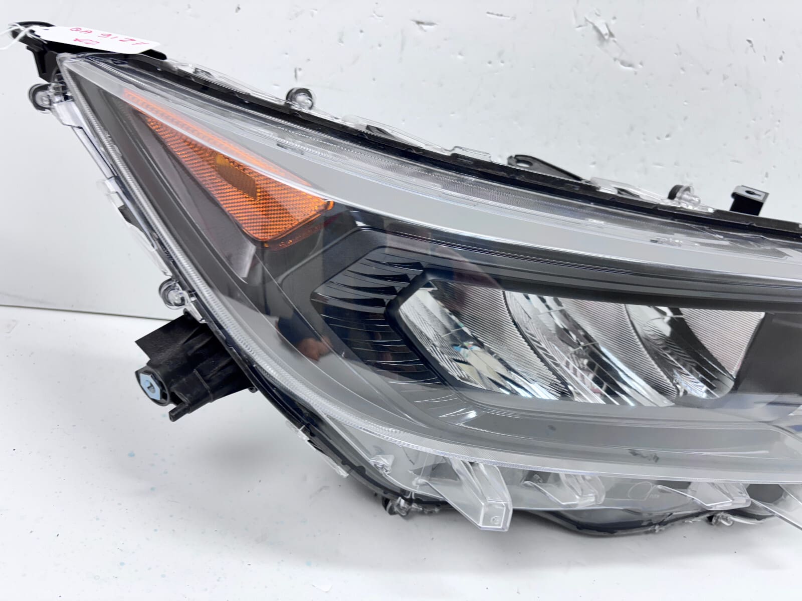 81100R152 2019 2020 2021 TOYOTA RAV4 LED BLACK BEZEL FRONT RIGHT OEM HEADLIGHT - Image 8