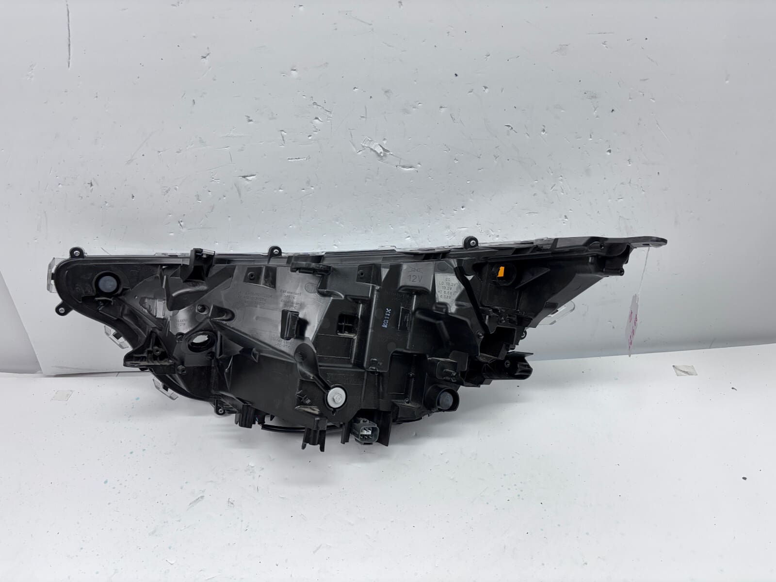 81100R152 2019 2020 2021 TOYOTA RAV4 LED BLACK BEZEL FRONT RIGHT OEM HEADLIGHT - Image 16