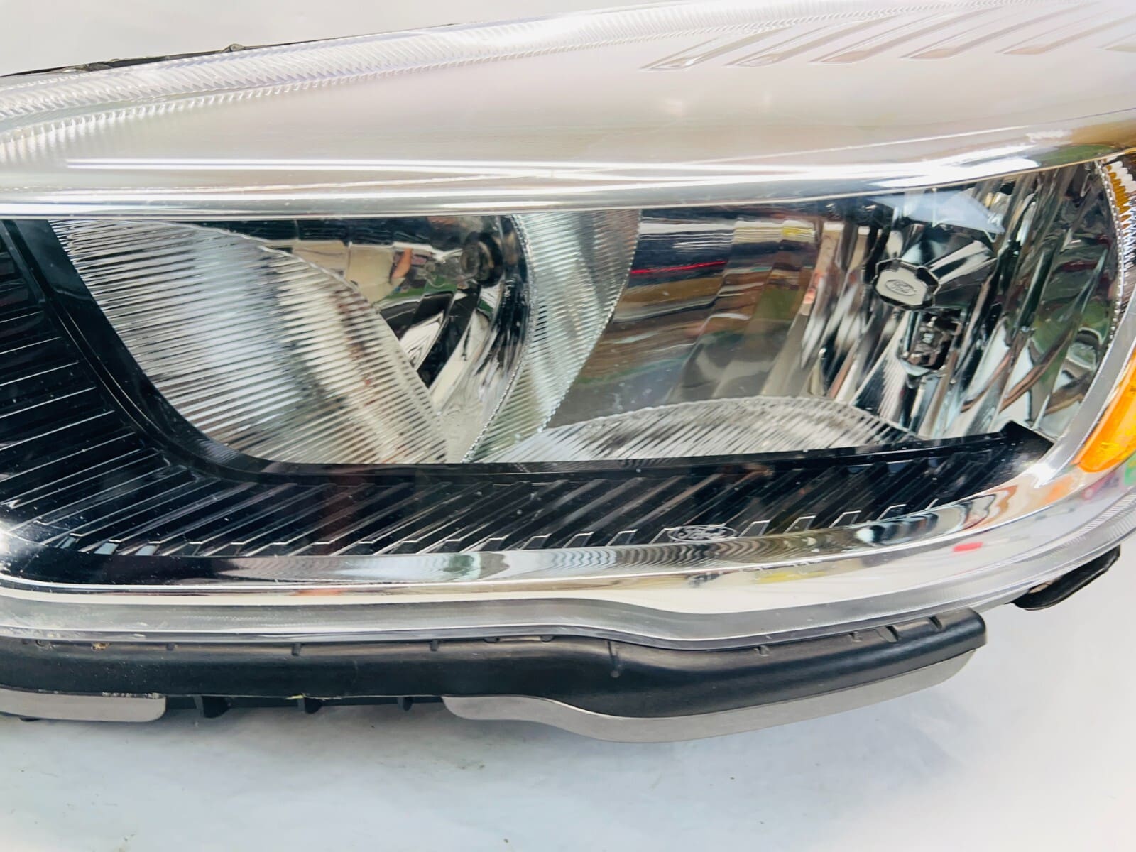 2017 2018 2019 FORD ESCAPE HALOGEN FRONT LEFT OEM HEADLIGHT GENUINE - Image 3
