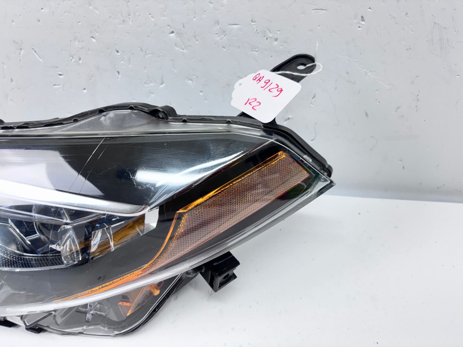 2017 2018 2019 TOYOTA COROLLA LED FRONT LEFT OEM HEADLIGHT - Image 4