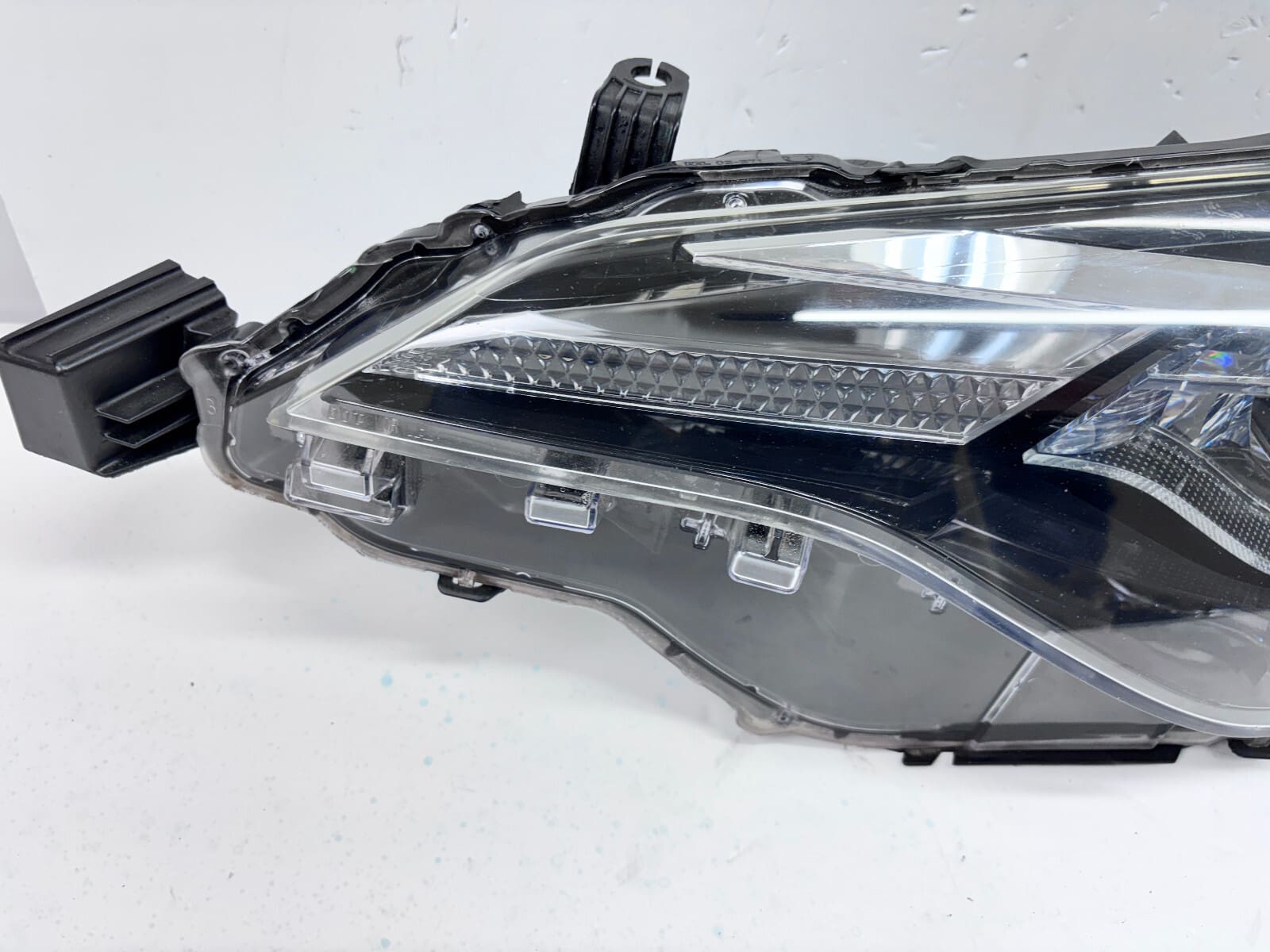 2017 2018 2019 TOYOTA COROLLA LED FRONT LEFT OEM HEADLIGHT - Image 10