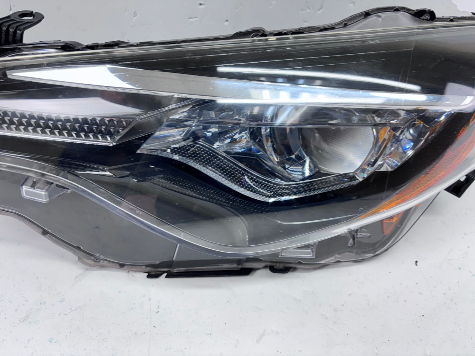 2017 2018 2019 TOYOTA COROLLA LED FRONT LEFT OEM HEADLIGHT - Image 11