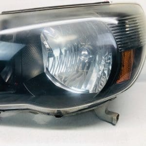 2005 2006 2007 2008 2009 2010 2011 TOYOTA TACOMA BLACK TRIM LEFT OEM HEADLIGHT