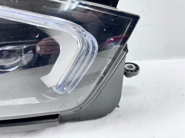 2020 2021 2022 MERCEDES GLE CLASS GLE450 GLE580 LED FRONT RIGHT OEM HEADLIGHT - Image 9