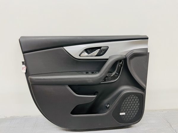 2019 2020 2021 Chevy Blazer Front Left Door Panel Trim OEM 84809190