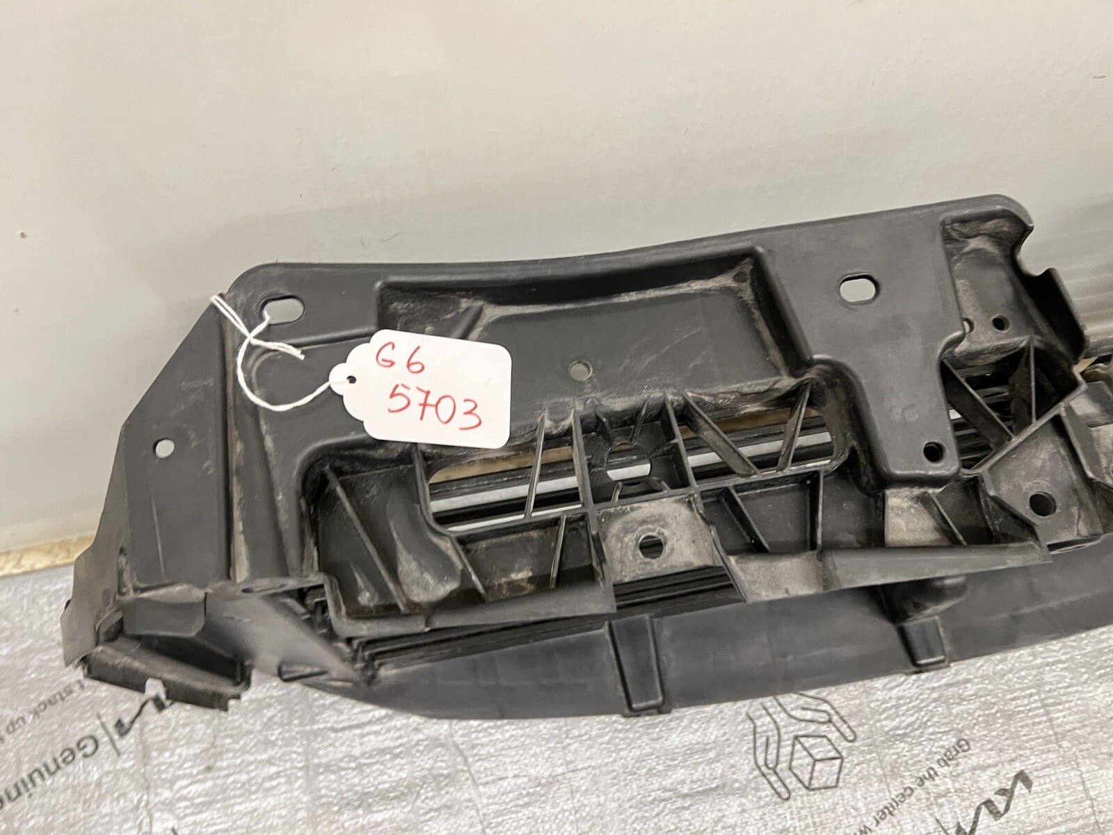 2015 2016 2017 FORD F150 Front OEM RADIATOR GRILLE SHUTTER GENUINE BROKEN TAB - Image 10