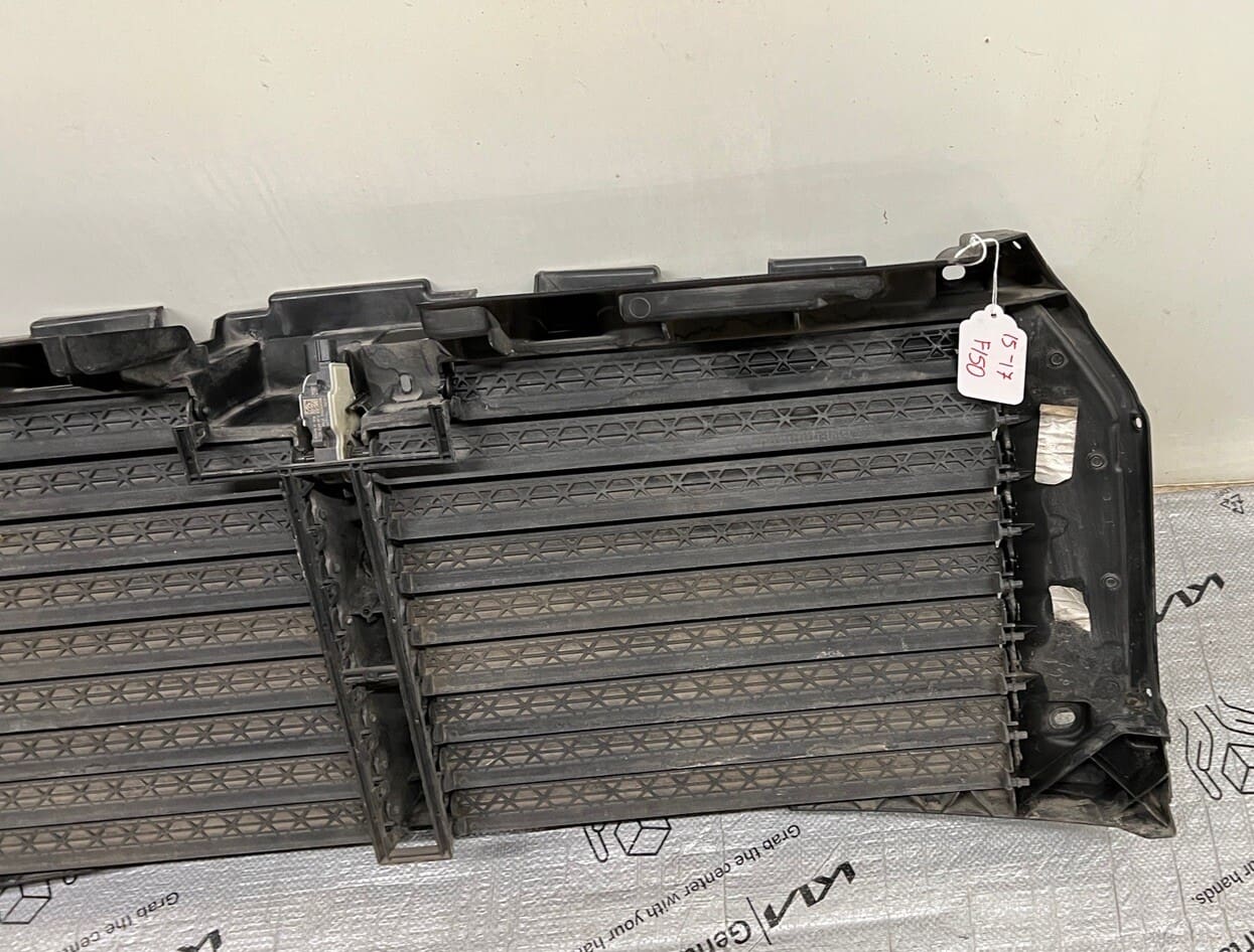 2015 2016 2017 FORD F150 Front OEM RADIATOR GRILLE SHUTTER GENUINE BROKEN TAB - Image 16