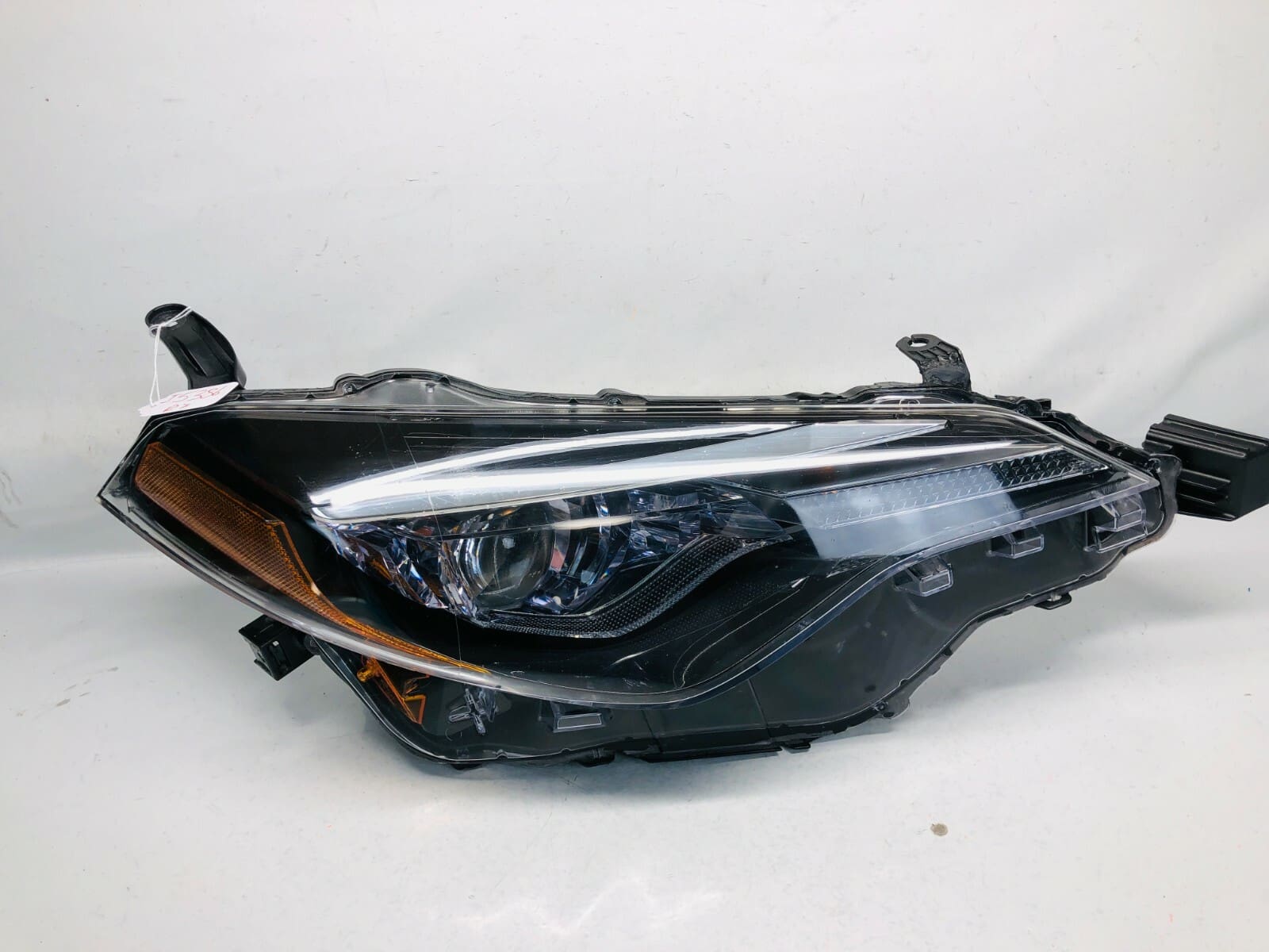 2017 2018 2019 TOYOTA COROLLA LED TESTED FRONT RIGHT OEM HEADLIGHT