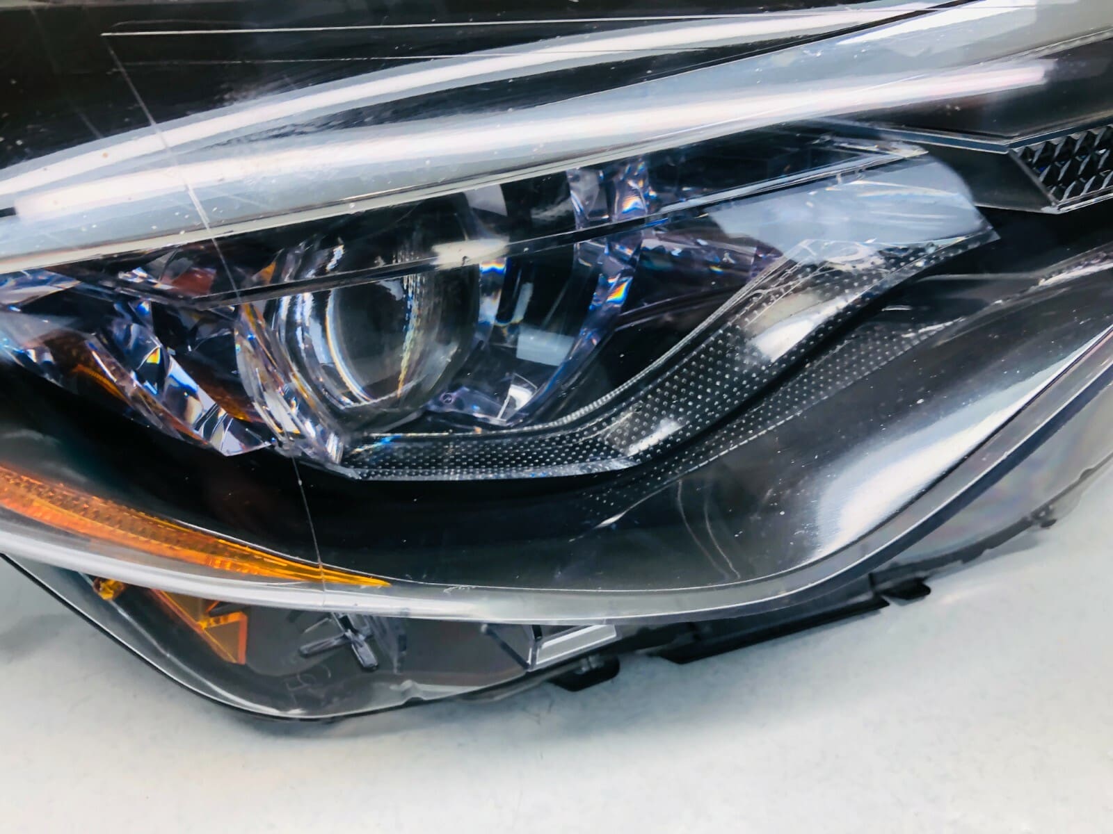 2017 2018 2019 TOYOTA COROLLA LED TESTED FRONT RIGHT OEM HEADLIGHT - Image 9