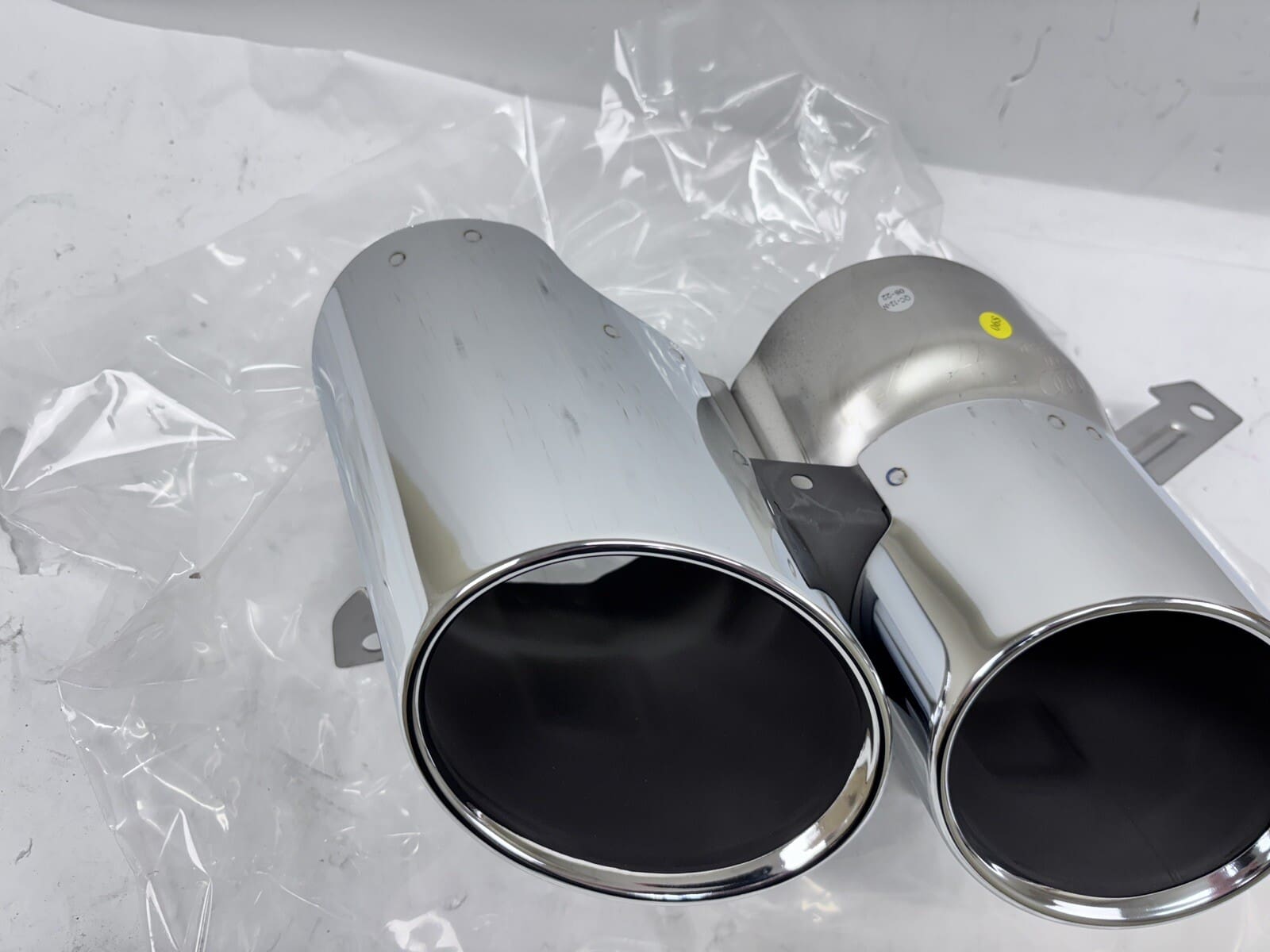 OEM 20 2021 2022 2023 2024 AUDI SQ7 REAR RIGHT DIFFUSER TIP PIPETIP 4m0253826d - Image 5