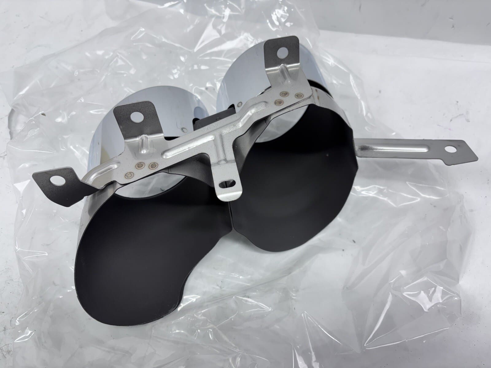 OEM 20 2021 2022 2023 2024 AUDI SQ7 REAR RIGHT DIFFUSER TIP PIPETIP 4m0253826d - Image 9