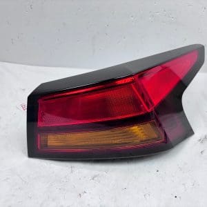 2019 2020 2021 2022 NISSAN ALTIMA HALOGEN REAR RIGHT OEM TAIL LIGHT