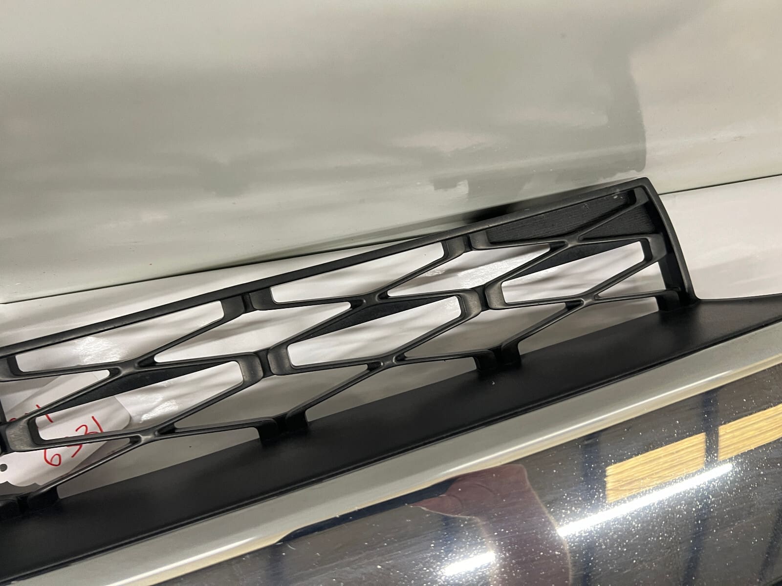 52701-35010 2014 2015 2016 2017 2018 2019 toyota 4runner front oem lower grille - Image 10