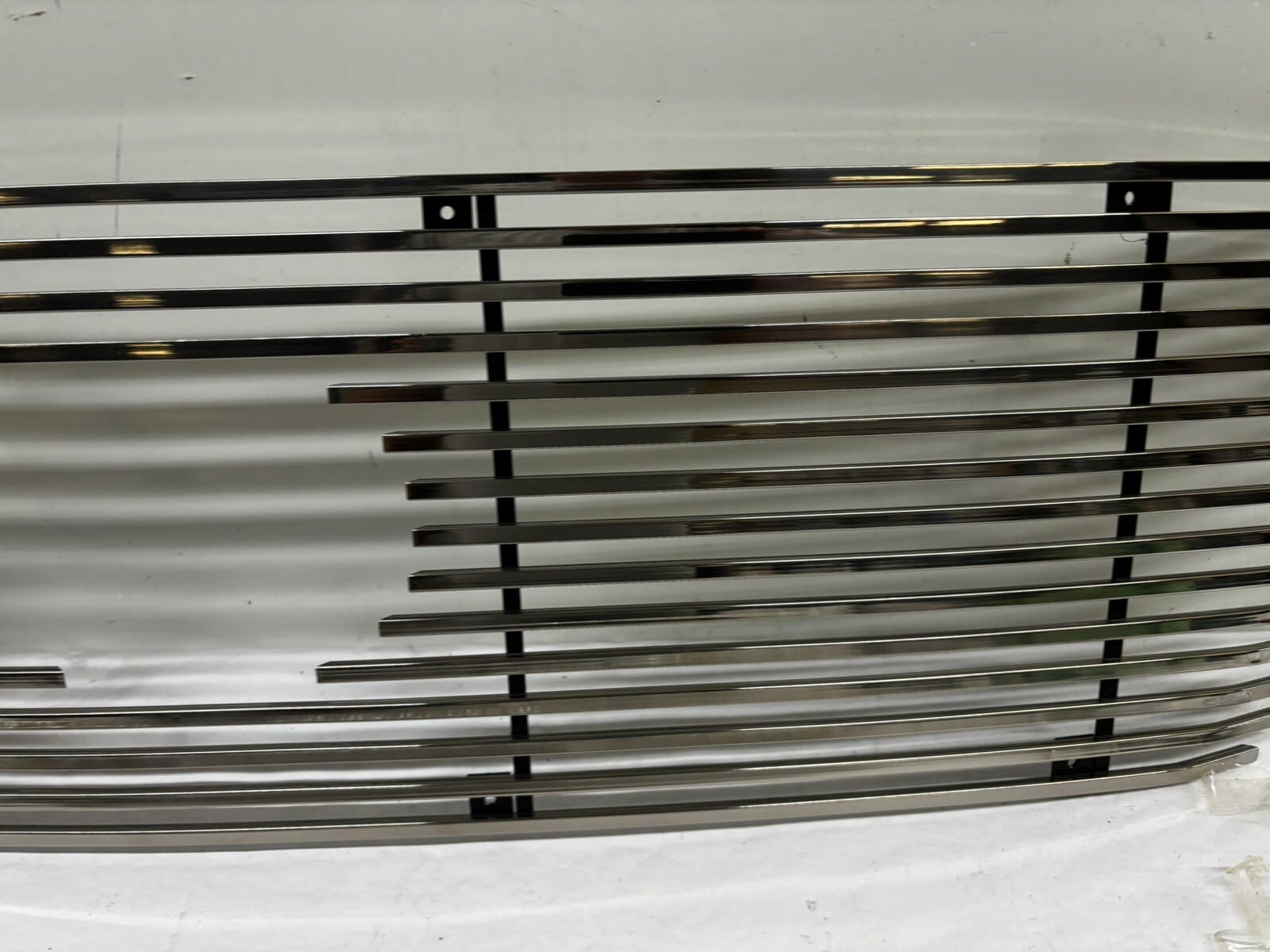 2010 2011 2012 2013 toyota tundra chrome grille inserts lower and upper - Image 3