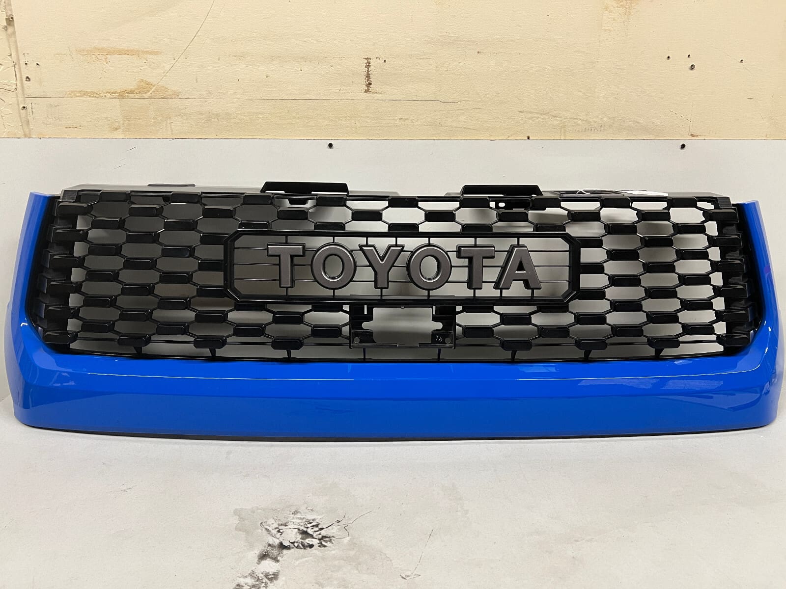 2018 2019 2020 2021 toyota tundra trd pro front oem grille blue